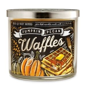 Bath & Body Works Pumpkin Pecan Waffles 3-Wick Candle • 14.5 oz